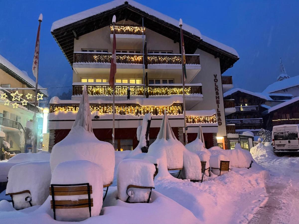 Therme 51° Hotel Physio & Spa Leukerbad Bagian luar foto